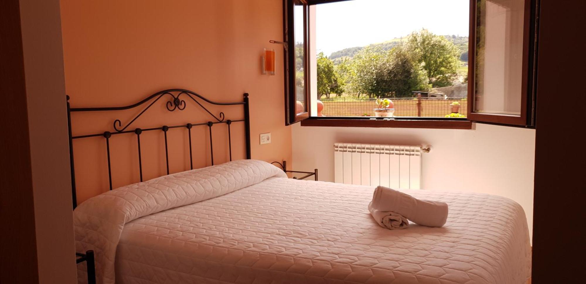 Apartamentos Fermin Cangas de Onis Bagian luar foto