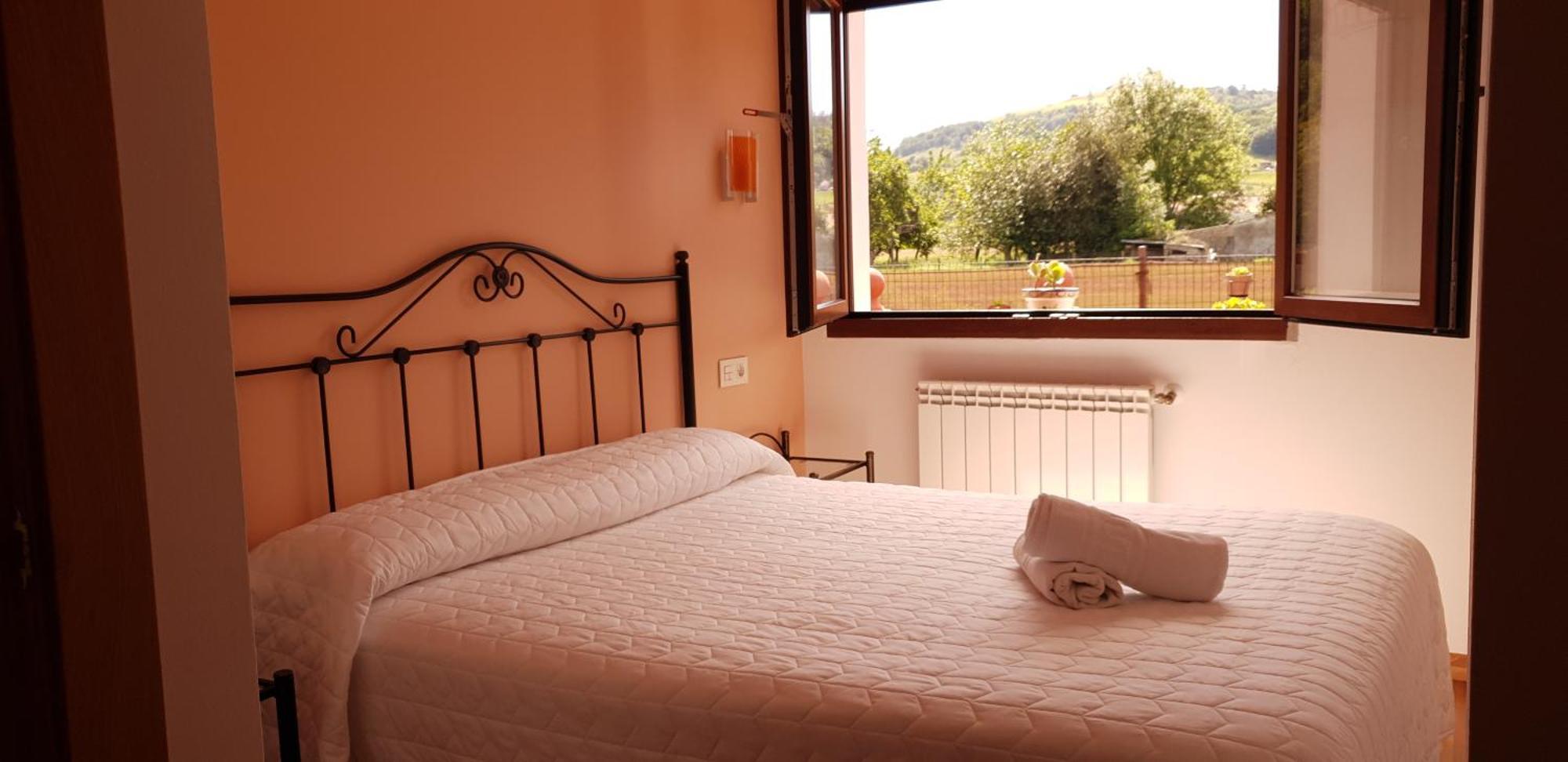 Apartamentos Fermin Cangas de Onis Bagian luar foto