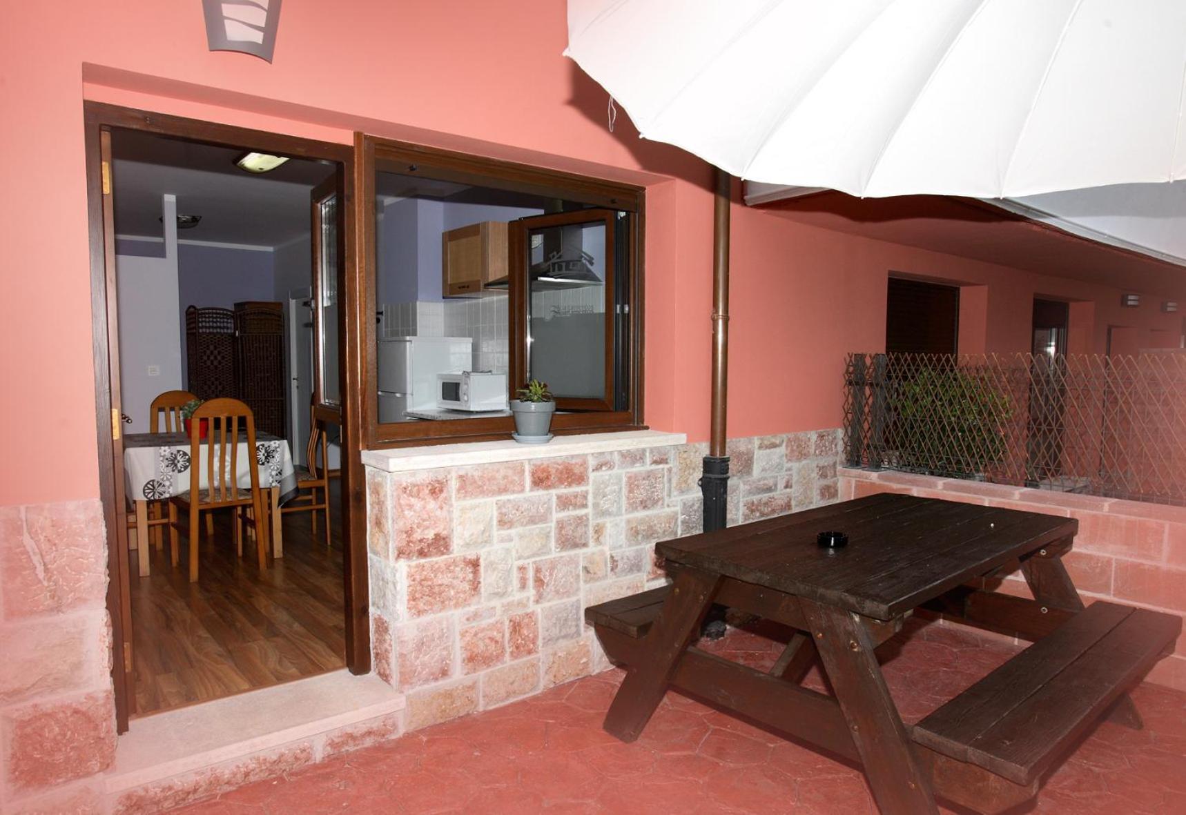 Apartamentos Fermin Cangas de Onis Ruang foto