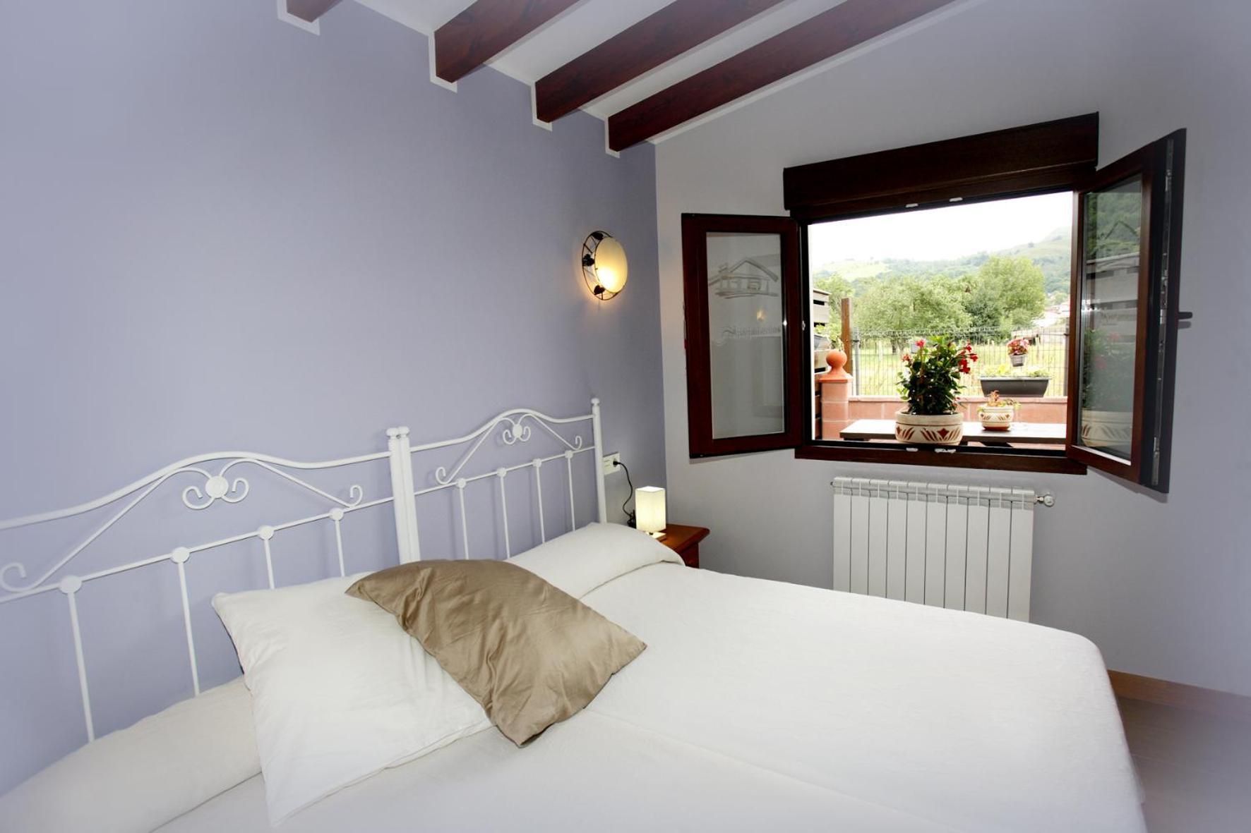 Apartamentos Fermin Cangas de Onis Bagian luar foto